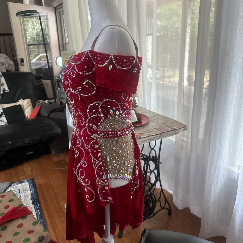 Lady Beta - Ballroom Rhythm Competition Dress
